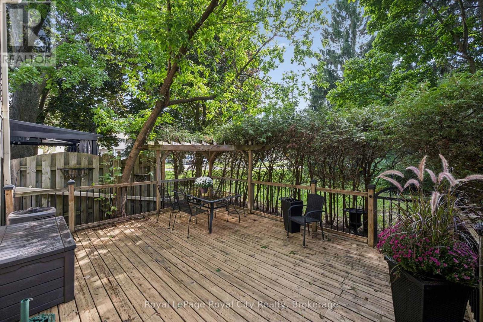 #2 30 GREEN VALLEY DRIVE - Image 29