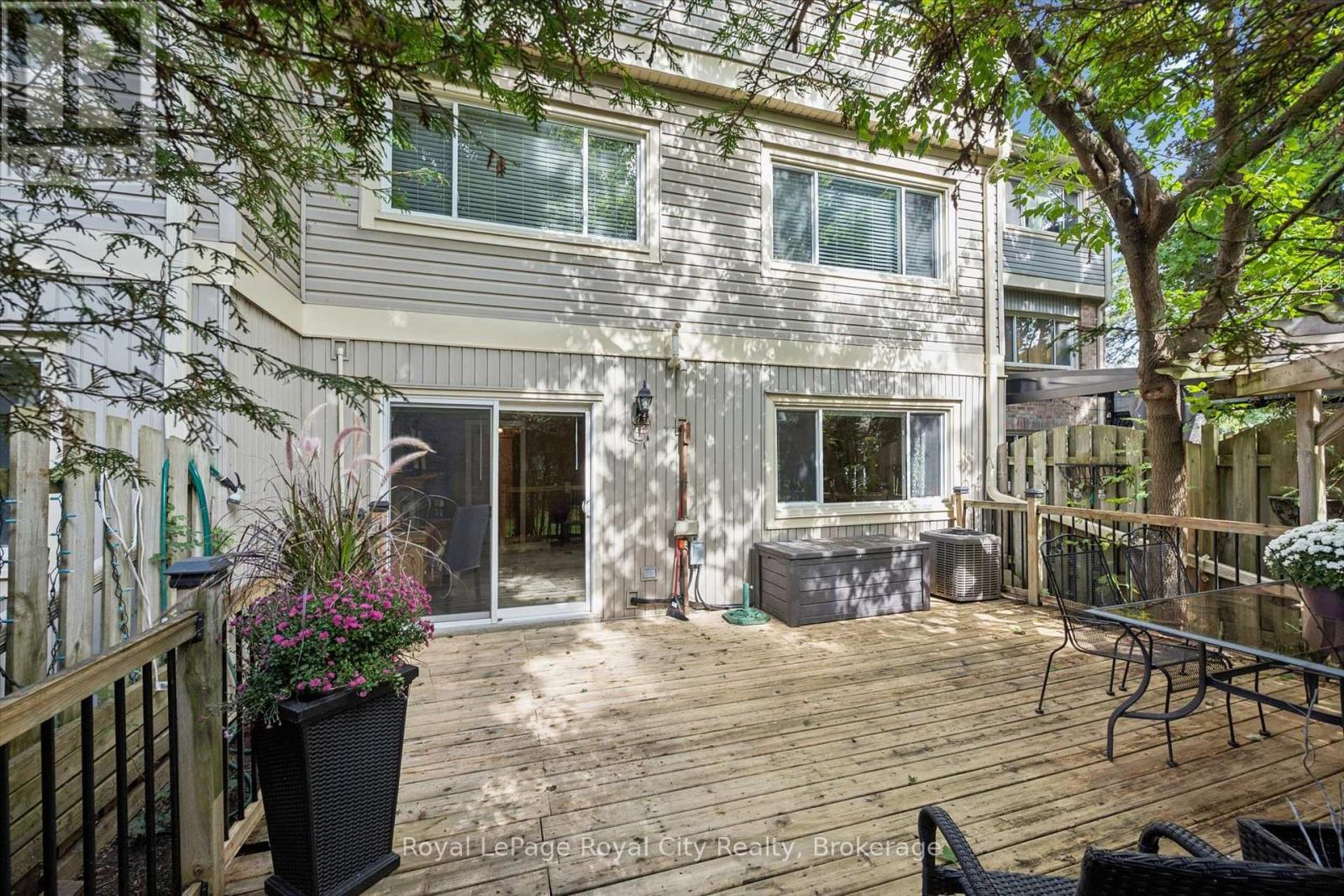 #2 30 GREEN VALLEY DRIVE - 31