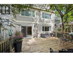 2 - 30 Green Valley Drive, Kitchener, ON N2P1G8 Photo 31