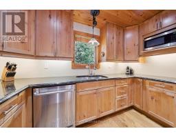 4 - 1044 Camel Lake Ext Road, Muskoka Lakes, ON P1L1X6 Photo 11