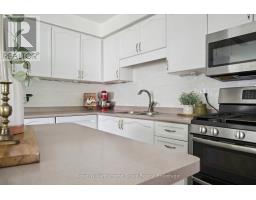 154 Shadow Wood Court, Waterloo, ON N2K3W4 Photo 9