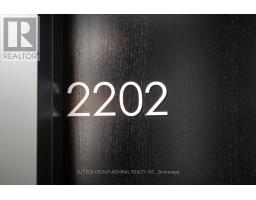 2202 - 284 King Street E, Toronto, ON M5A1K4 Photo 9