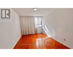 307 - 1 Massey Square, Toronto, ON M4C5L4 Photo 13