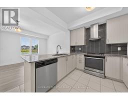 226 Bennett Street, Newmarket, ON L3X0M1 Photo 10