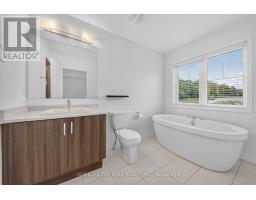 226 Bennett Street, Newmarket, ON L3X0M1 Photo 20