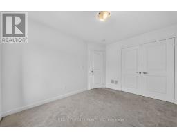 226 Bennett Street, Newmarket, ON L3X0M1 Photo 23