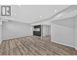 226 Bennett Street, Newmarket, ON L3X0M1 Photo 30