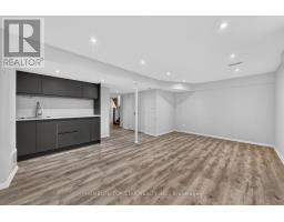226 Bennett Street, Newmarket, ON L3X0M1 Photo 31