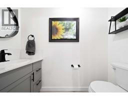 7, 89 Sunrise Way Sw, Medicine Hat, AB T1B4X9 Photo 16