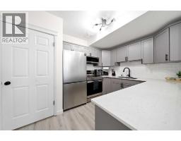 7, 89 Sunrise Way Sw, Medicine Hat, AB T1B4X9 Photo 12