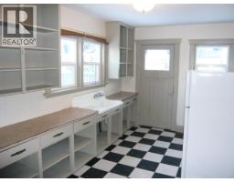Kitchen - 411 Latimer Street, Nelson, BC V1L4T7 Photo 13