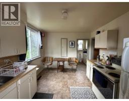 2pc Bathroom - 411 Latimer Street, Nelson, BC V1L4T7 Photo 10