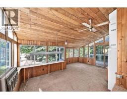 4pc Bathroom - 1104 Southglen Drive Sw, Calgary, AB T2W0X1 Photo 12