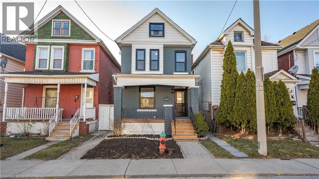 Photo of 53 KINRADE Avenue