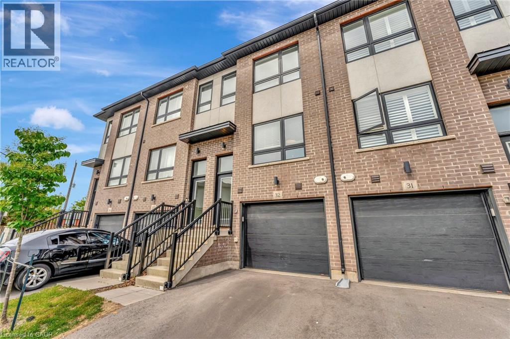 #32 720 GREY Street, Brantford, Ontario, N3S0K2, Brantford, Ontario — photo 2 of 5