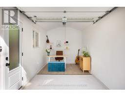 24 Harshaw Avenue, Toronto, ON M6S1Y1 Photo 21