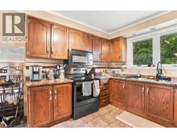 2 Hearthside Crescent, Hamilton, ON L8E4L6 Photo 17