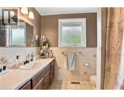 2 Hearthside Crescent, Hamilton, ON L8E4L6 Photo 27