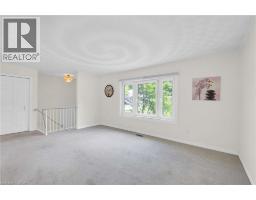 Living room - 141 Cedar Crest Street, Kitchener, ON N2N2A6 Photo 8