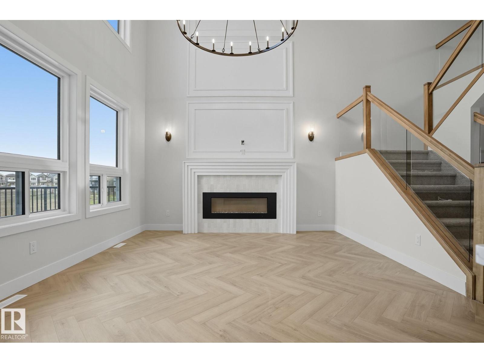 18135 87 ST NW - 15