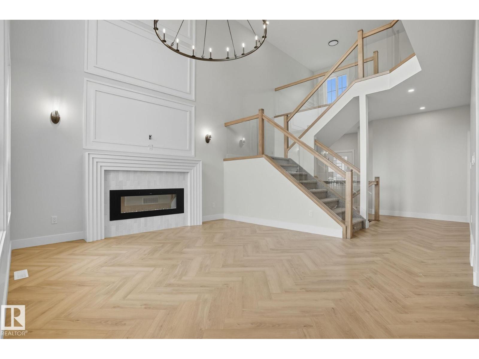 18135 87 ST NW - 16