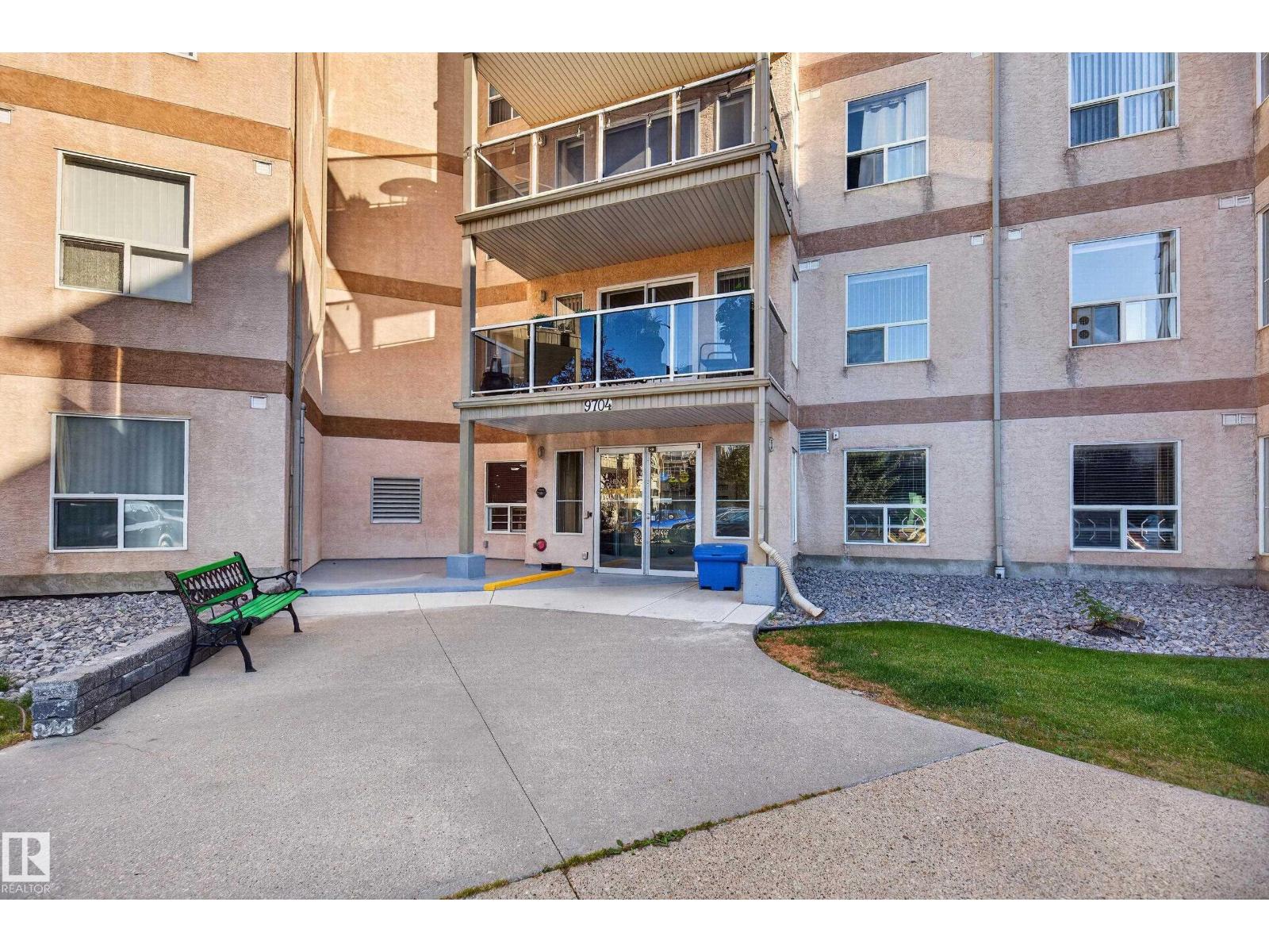 #431 9704 174 St NW photo 3 — MLS® E4509166