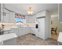 15716 78a Av Nw, Edmonton, AB T5R3G1 Photo 12