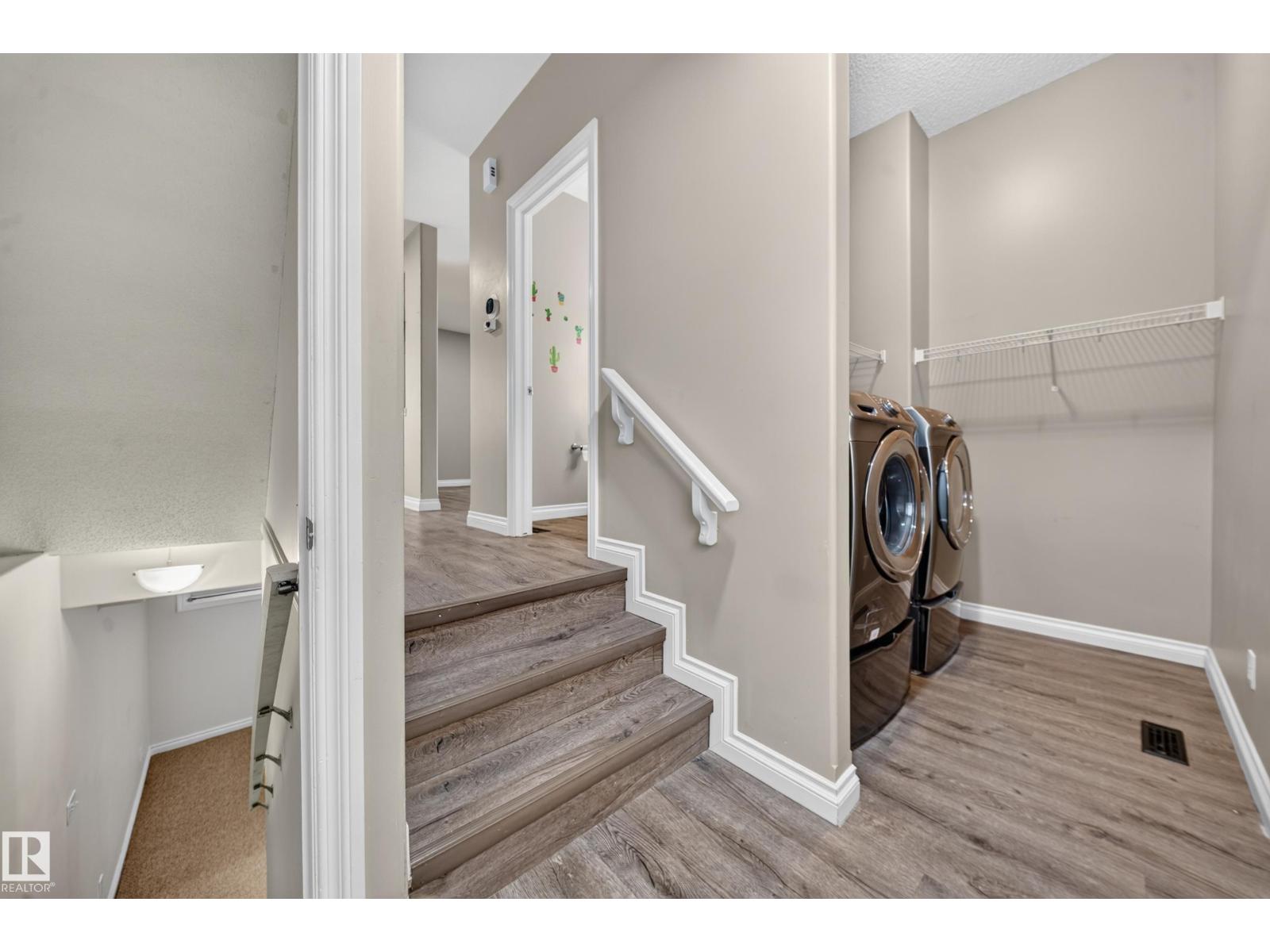 121 64 ST SW - 17