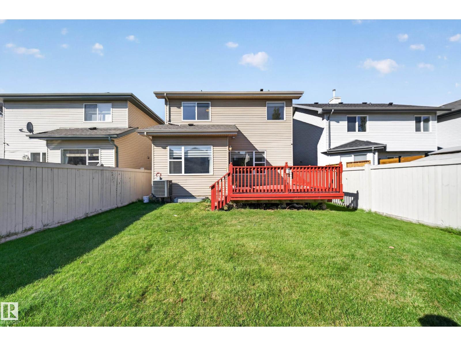 121 64 ST SW - 42