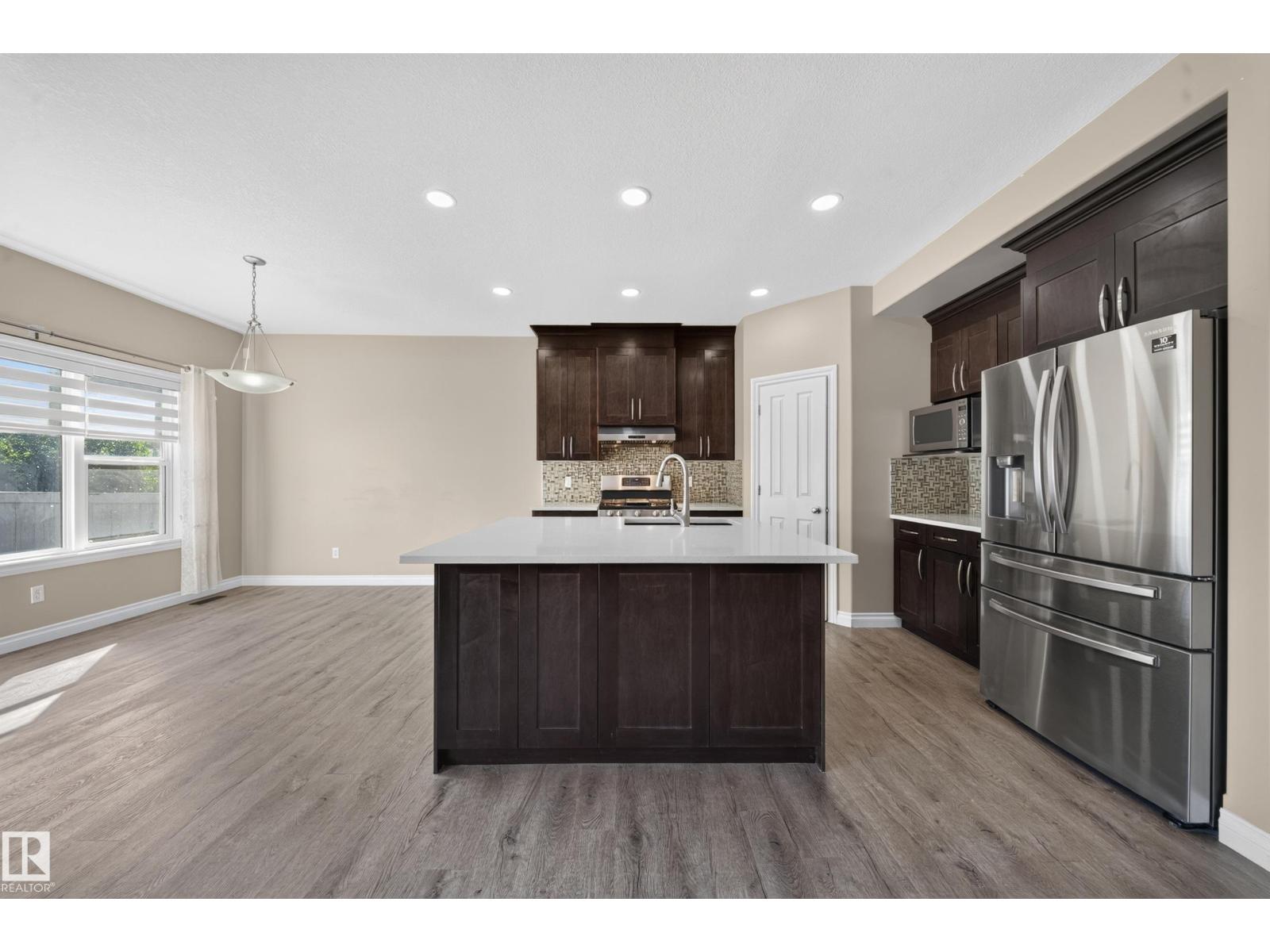 121 64 ST SW - 7