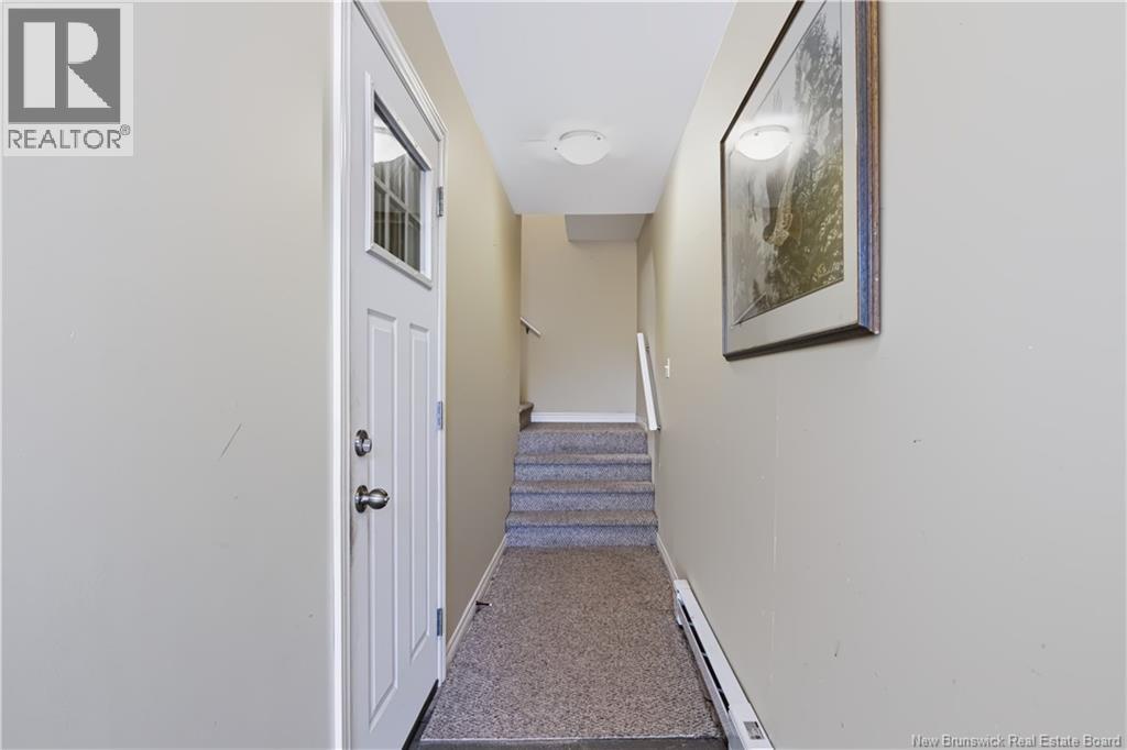 636 Barclay Loop - Image 24