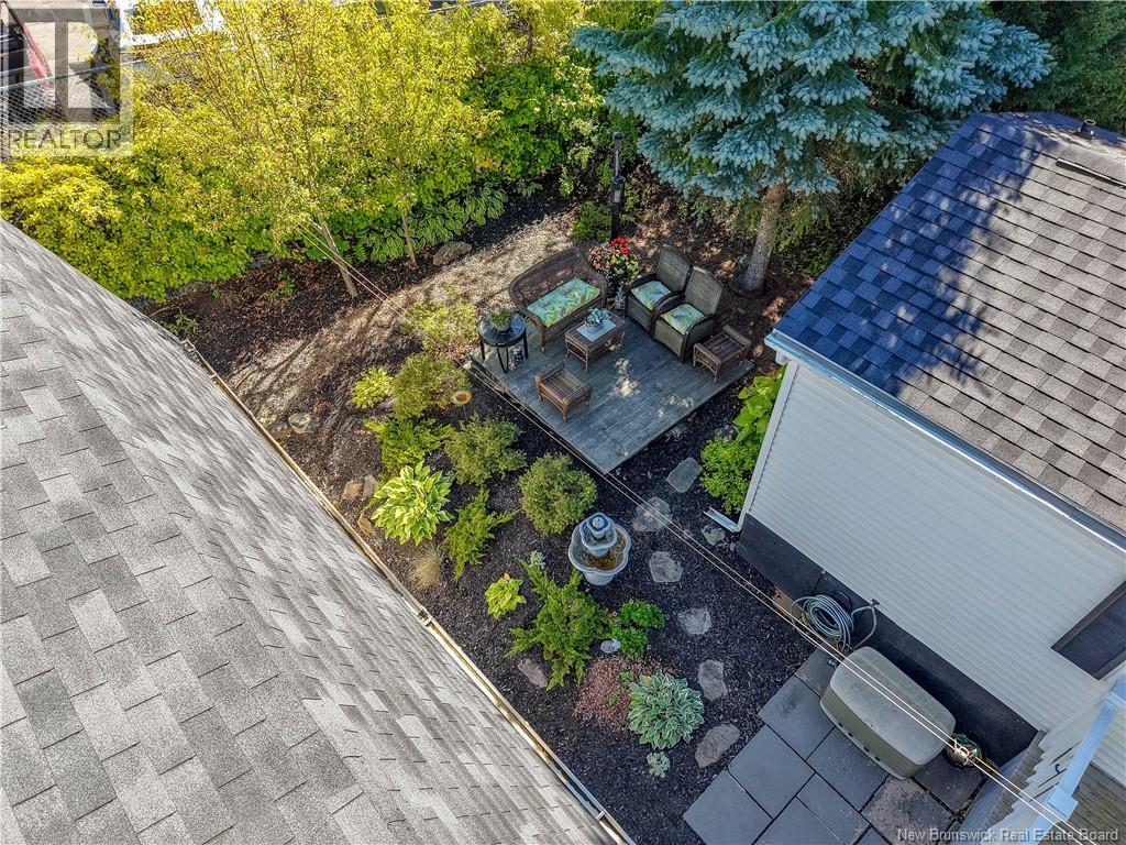 636 Barclay Loop - Image 27