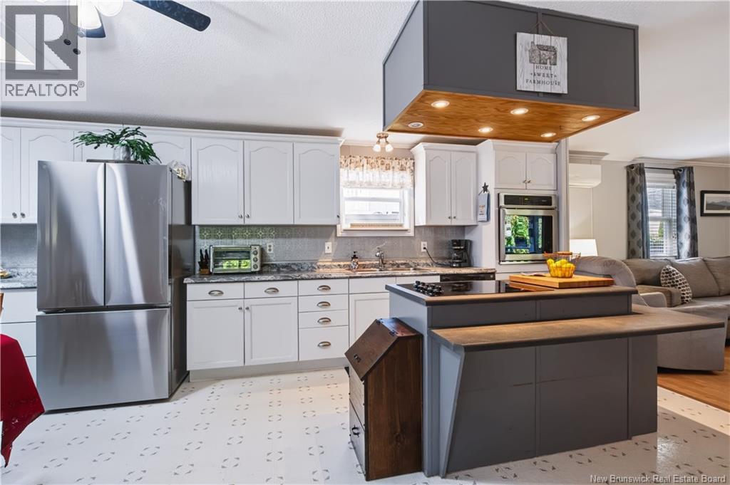 636 Barclay Loop - Image 7