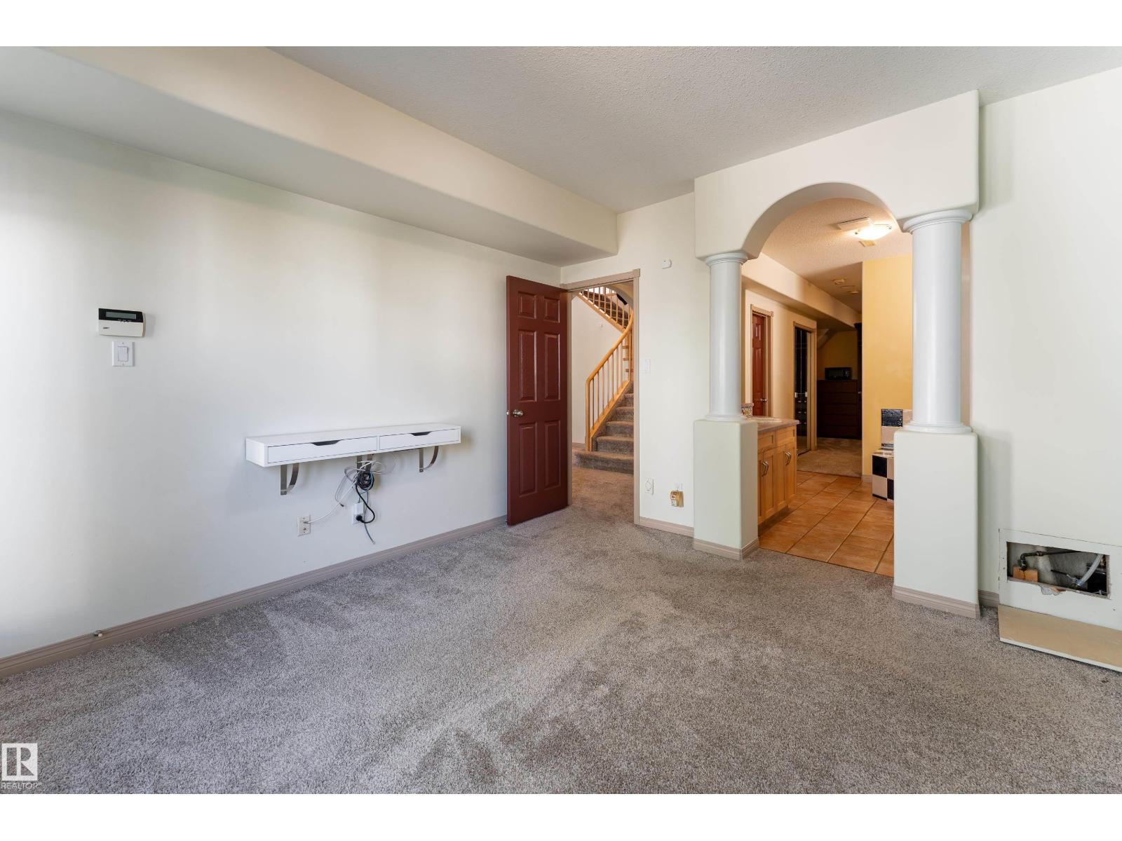 1462 LOEWEN CT NW - 33