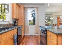 Bathroom - 3930 Bovanis Rd, Bowser, BC V0R1G0 Photo 10
