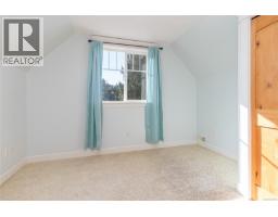 3930 Bovanis Rd, Bowser, BC V0R1G0 Photo 17