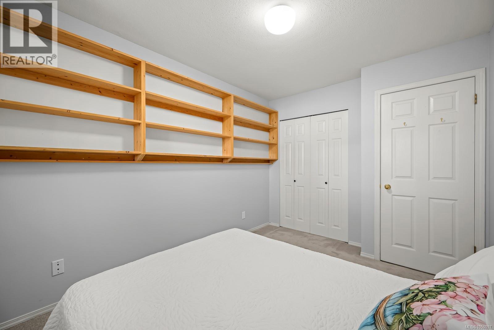 #B 4657 Valecourt Cres - 13