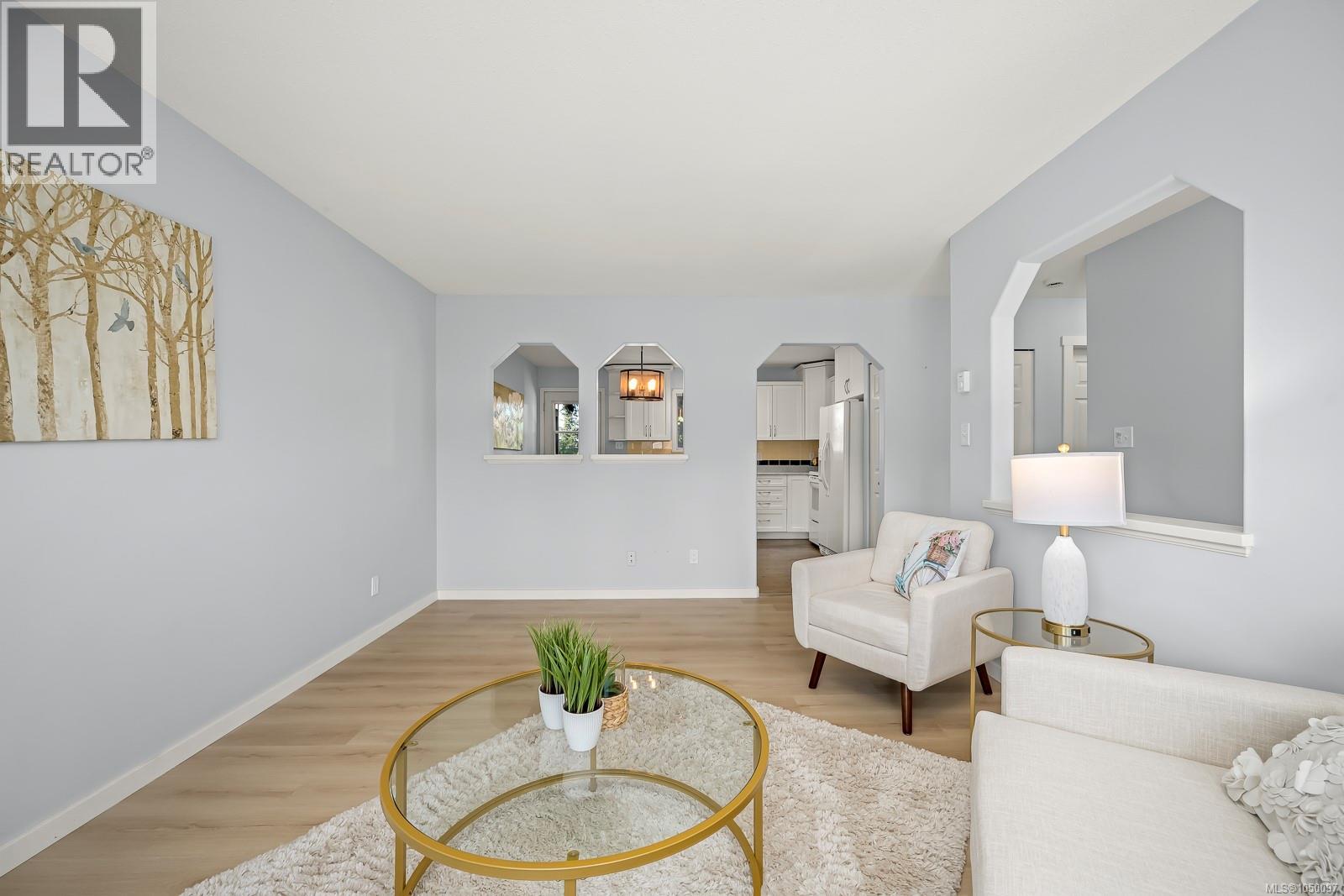 #B 4657 Valecourt Cres - 4