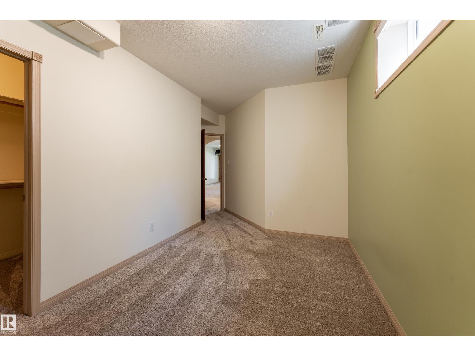 1462 LOEWEN CT NW - 44