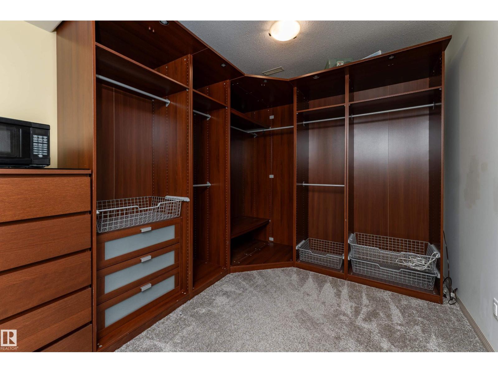 1462 LOEWEN CT NW - 39