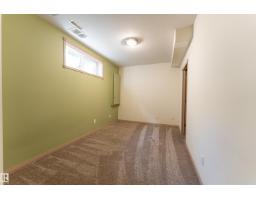1462 Loewen Ct Nw, Edmonton, AB T6R2Y1 Photo 43