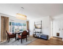 880 164a Street, Surrey, BC V4A9B9 Photo 10