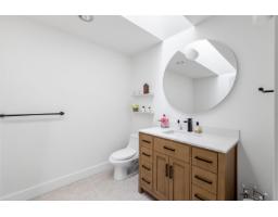 880 164a Street, Surrey, BC V4A9B9 Photo 25