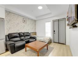 1 18850 72a Avenue, Surrey, BC V4N6X2 Photo 6