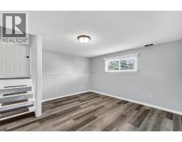 3 Ross Heights Place Se, Medicine Hat, AB T1B2E5 Photo 31