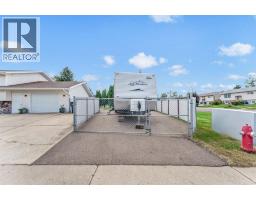 3 Ross Heights Place Se, Medicine Hat, AB T1B2E5 Photo 50