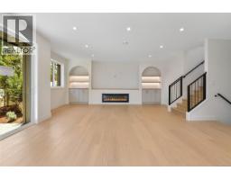 Dining room - 1 4430 Shore Way, Saanich, BC V8N3T9 Photo 9