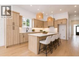 Kitchen - 464 Mountain View Dr, Lake Cowichan, BC V0R2G1 Photo 11