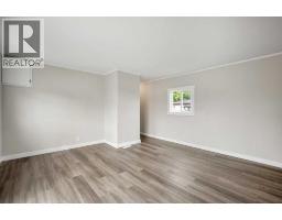 242, 6220 17 Avenue SE - photo 8