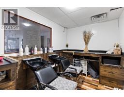 4774-4780 Wyandotte Street West, Windsor, ON N8Y1H7 Photo 17